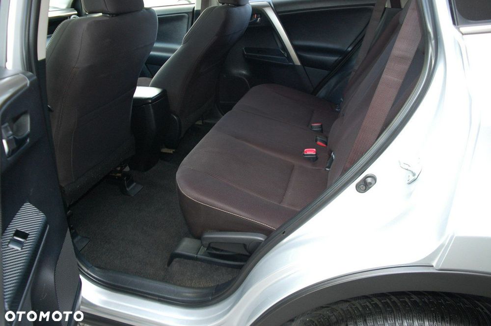 Toyota RAV4 - 28