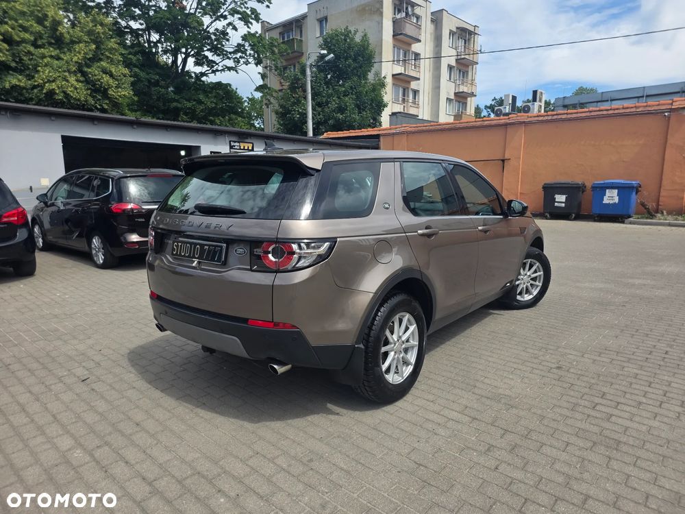 Land Rover Discovery Sport - 6