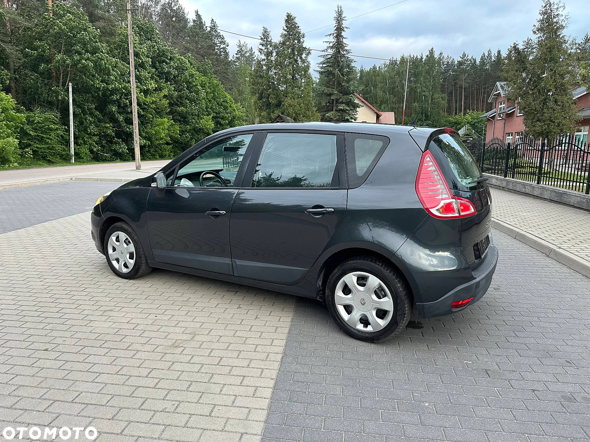 Renault Scenic 1.6 16V 110 Dynamique - 5
