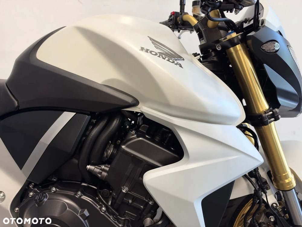Honda CB - 30