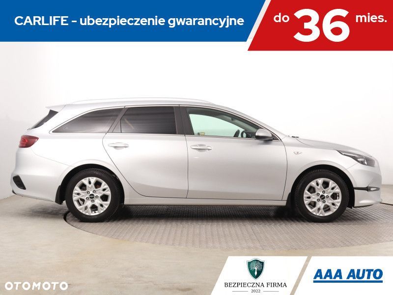 Kia Ceed - 8