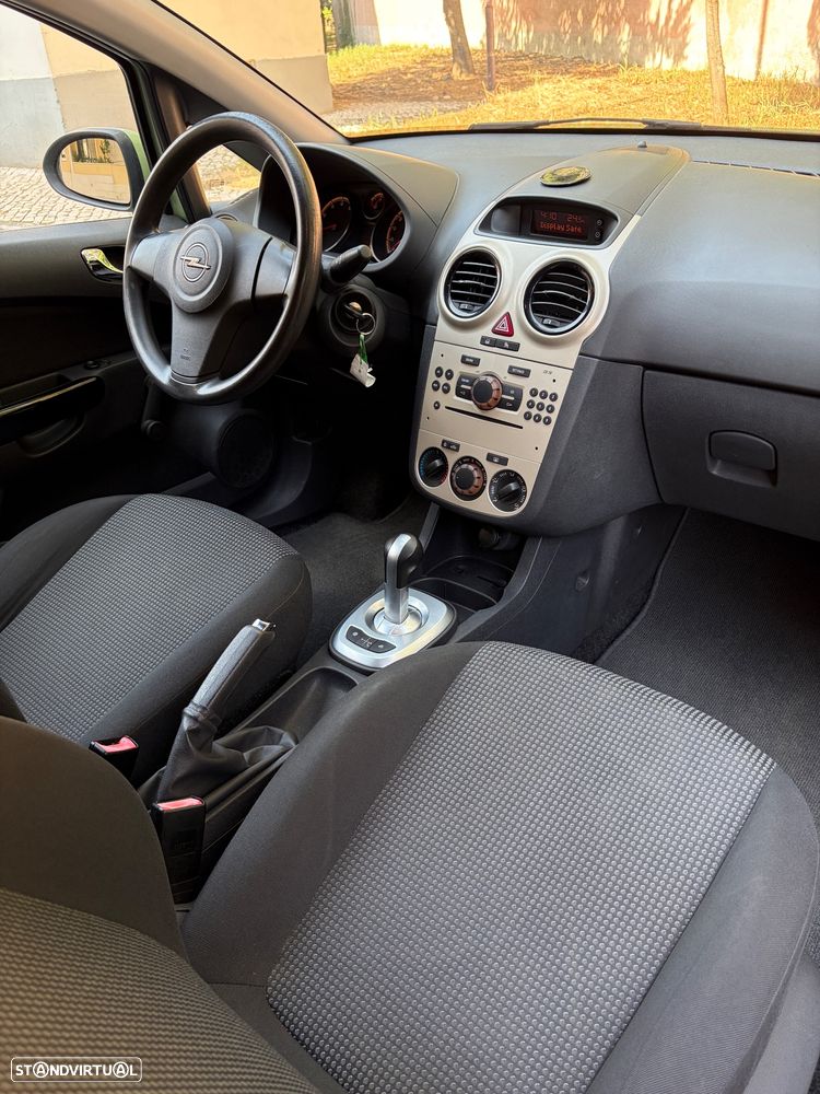 Opel Corsa 1.2 Cosmo Easytronic - 14