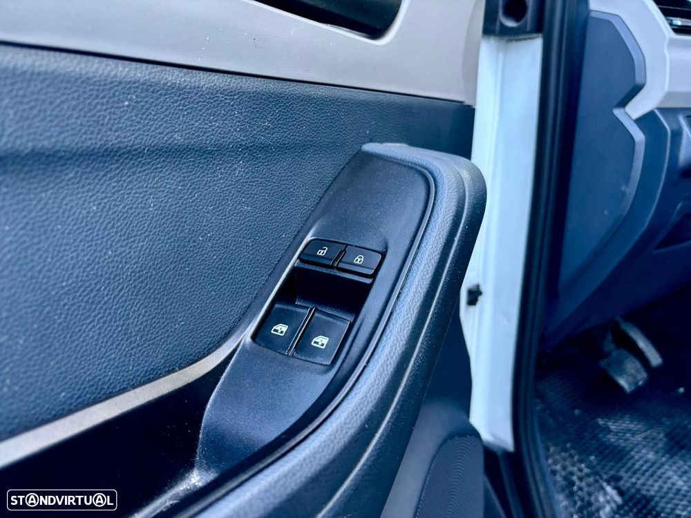 Maxus eDeliver 3 50.23 kWh SWB - 9