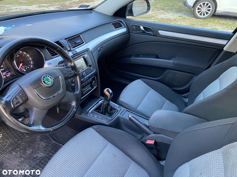 Skoda Superb 2.0 TDI Exclusive - 18