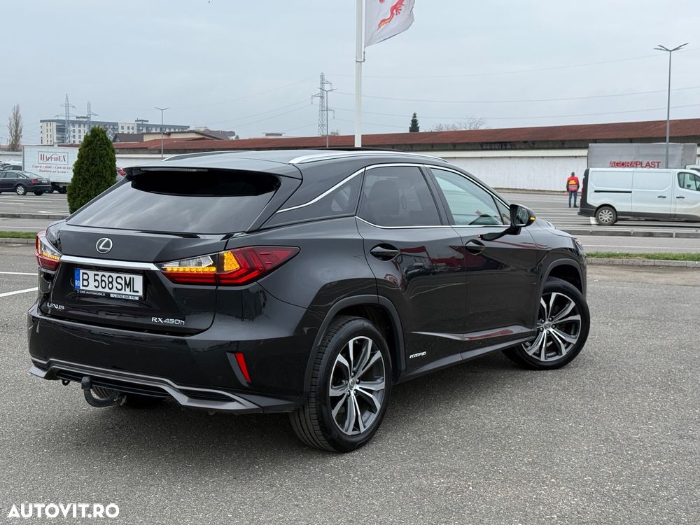 Lexus Seria RX 450h Aut. Luxury (trapa) - 6