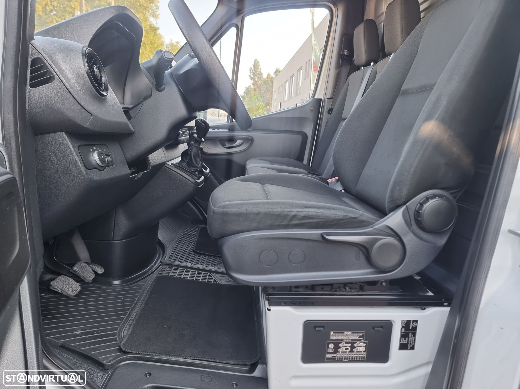 Mercedes-Benz Sprinter 311 CDI/37 CD - 13