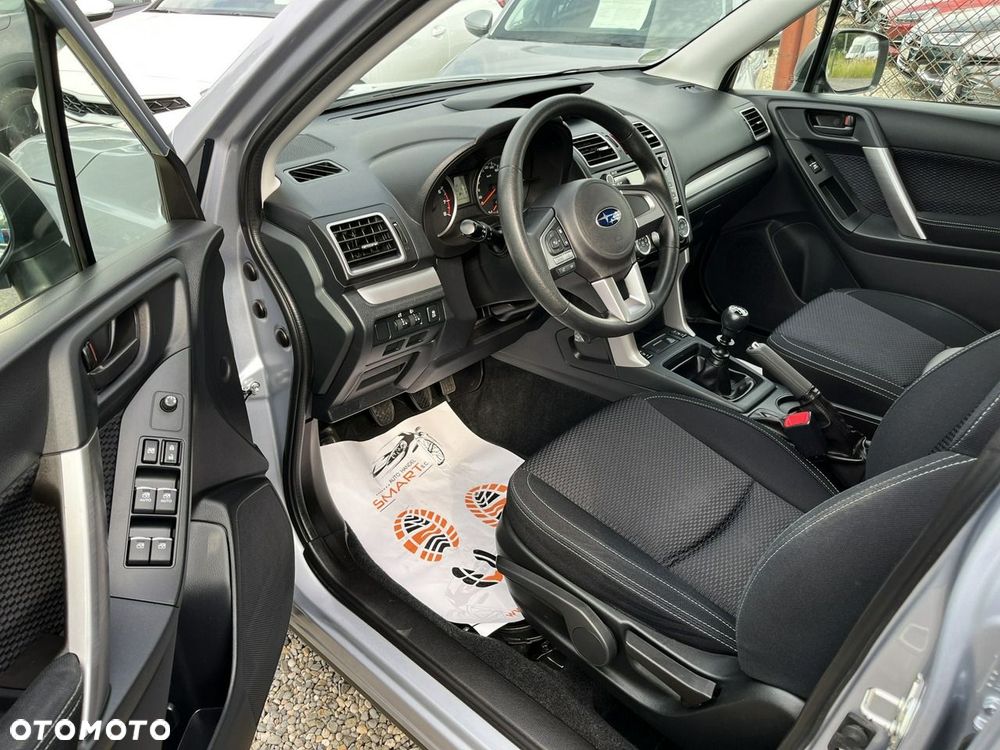 Subaru Forester 2.0 i Active - 9