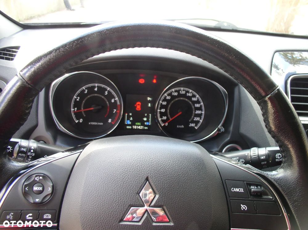 Mitsubishi ASX 1.6 2WD Diamant Edition+ - 22