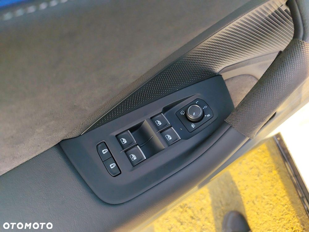 Volkswagen Passat - 26