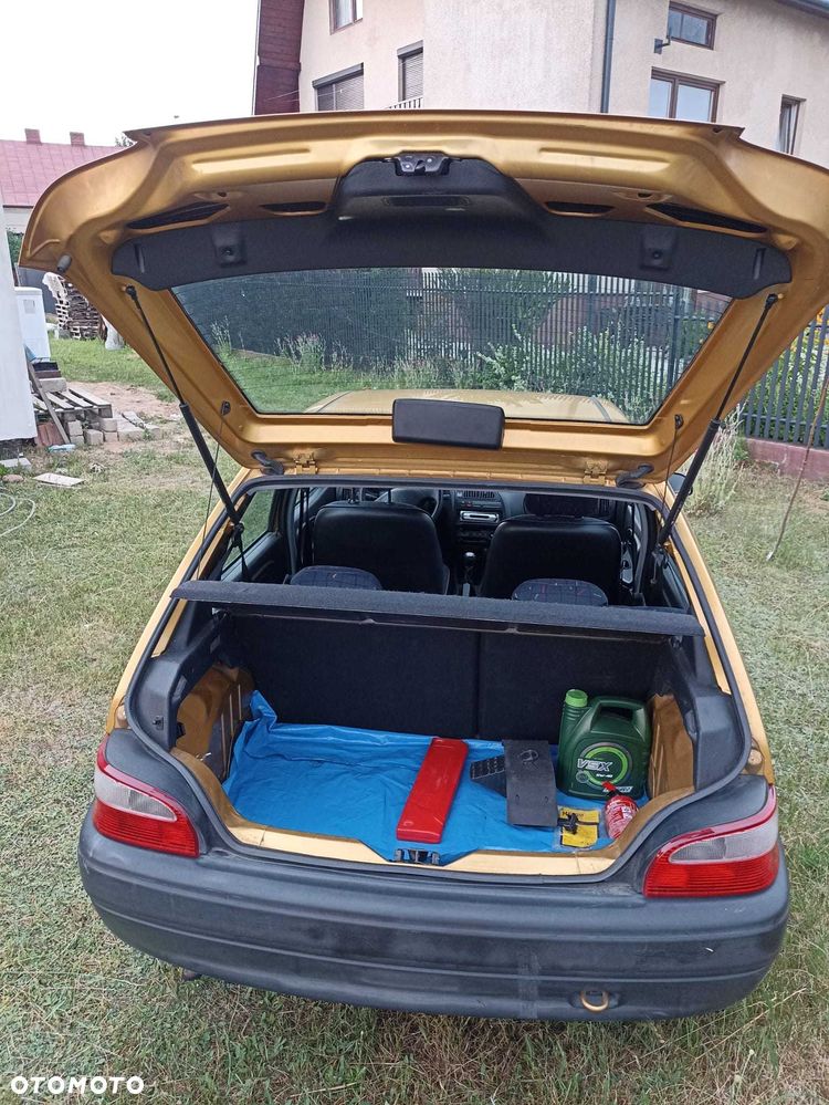 Citroën Saxo - 5