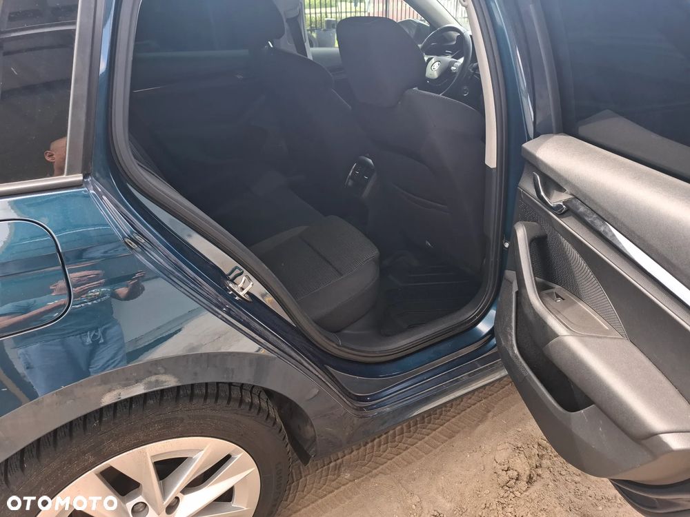 Skoda Octavia 1.5 TSI e-Tec Sportline DSG - 10