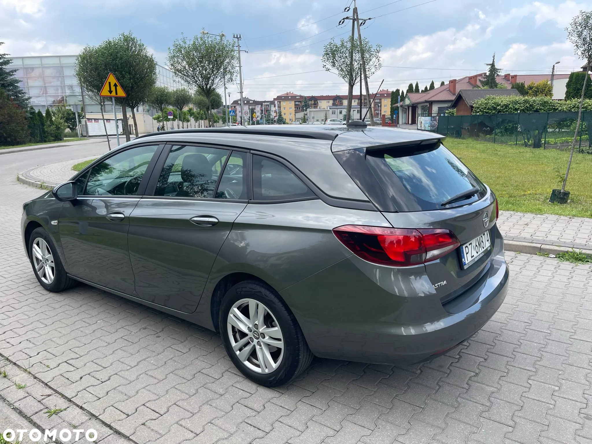 Opel Astra 1.2 Turbo Start/Stop Sports Tourer Business Edition - 8