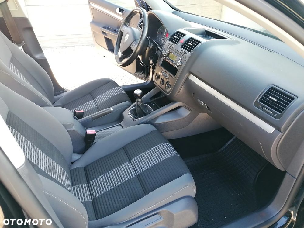 Volkswagen Golf 1.6 United - 10