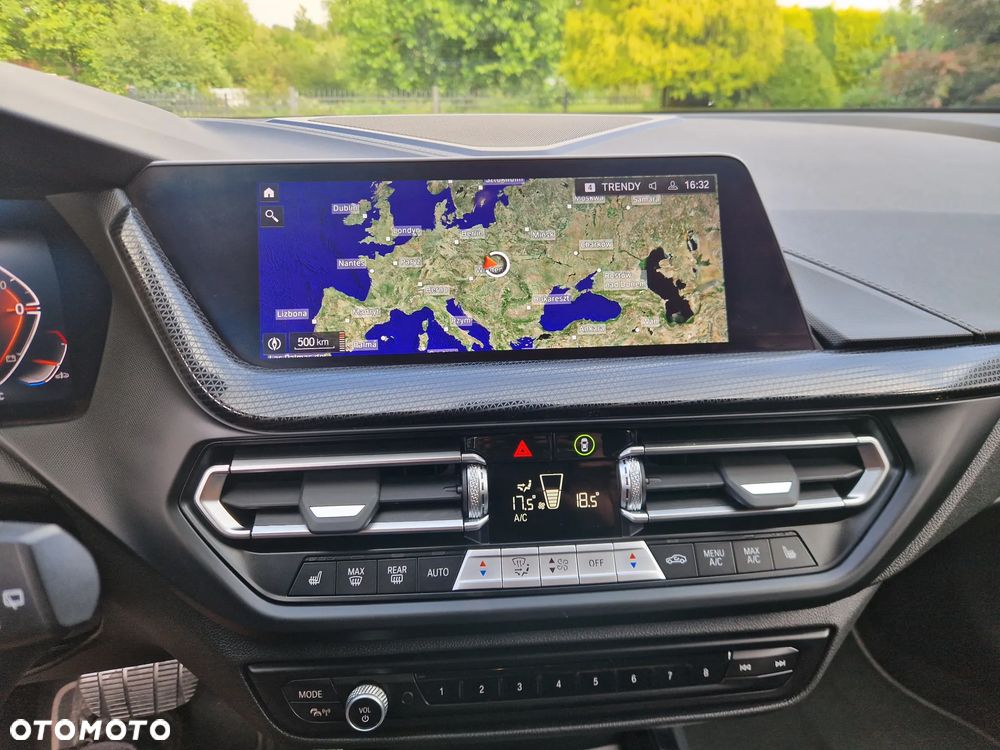 BMW Seria 1 118d Sport Line Shadow - 16