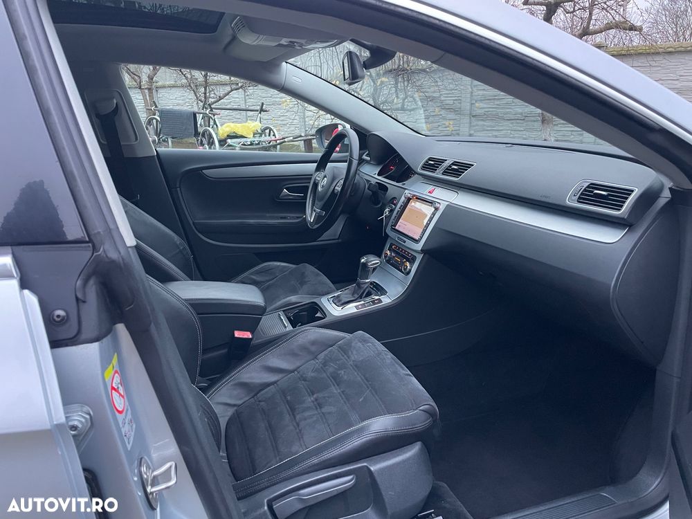 Volkswagen Passat CC - 20
