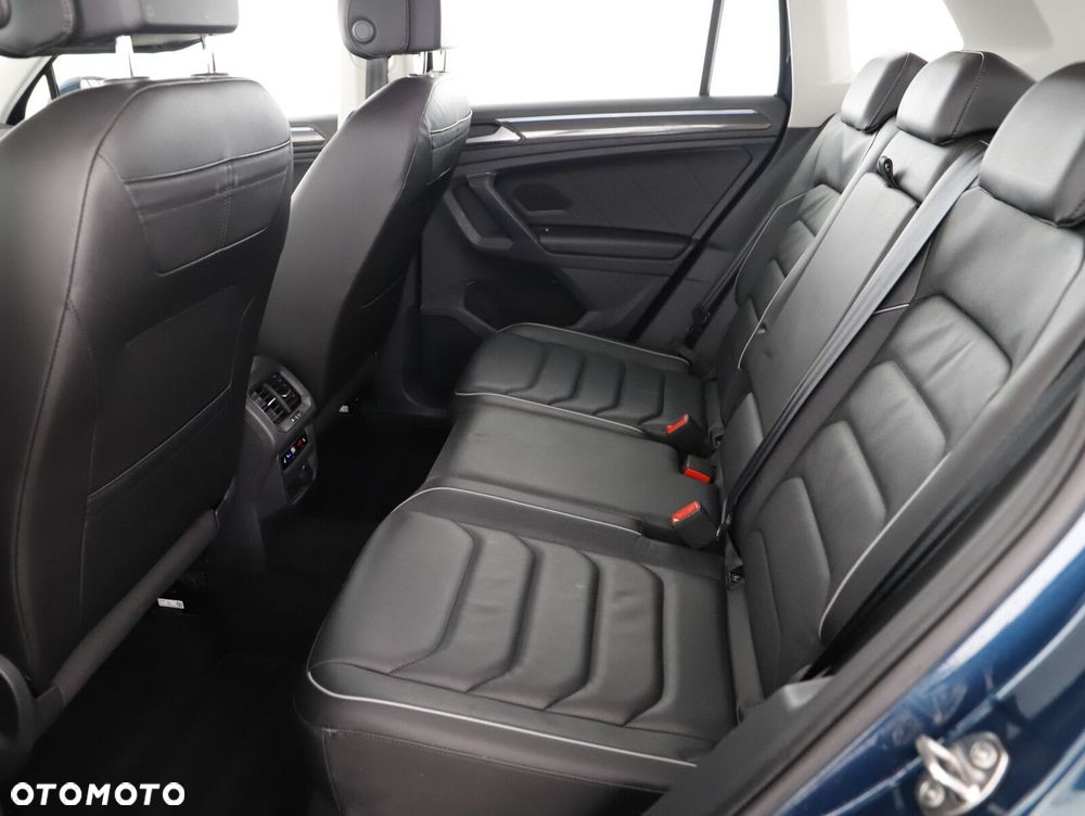 Volkswagen Tiguan - 8