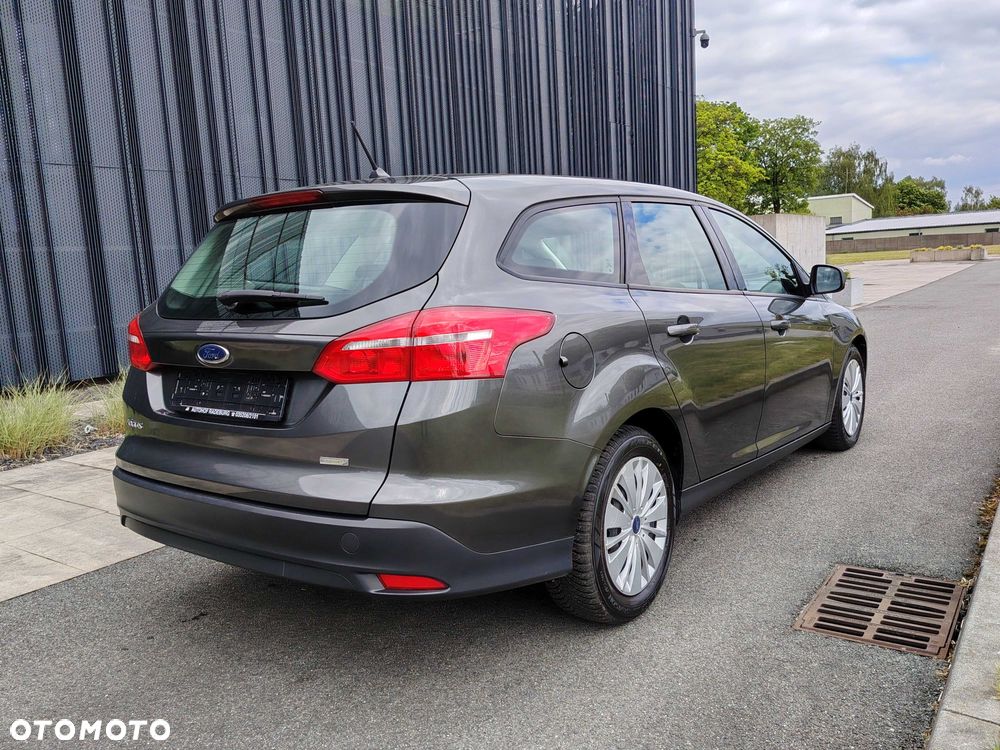 Ford Focus - 4