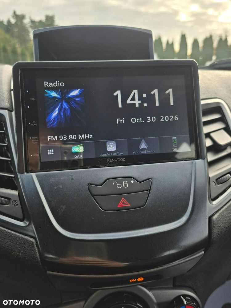 Ford Fiesta - 32