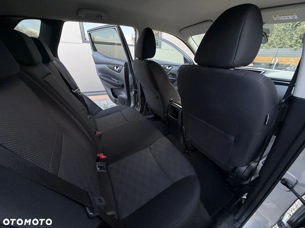 Nissan Qashqai 1.2 DIG-T N-Connecta EU6 - 18