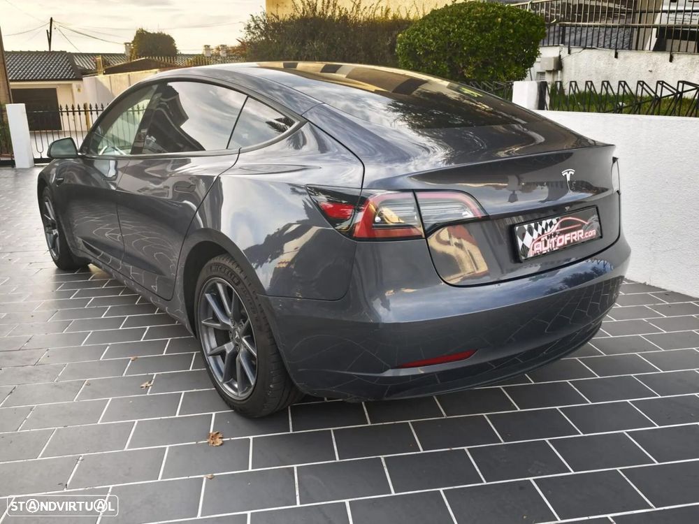 Tesla Model 3 Standard Range Plus RWD - 6