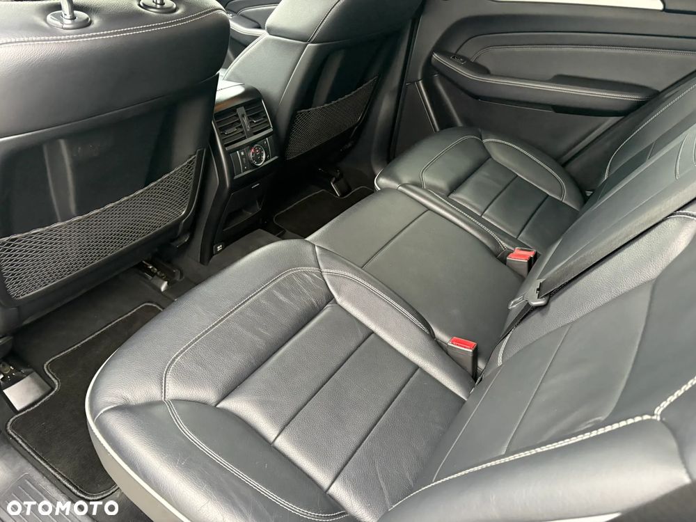 Mercedes-Benz ML 350 BlueTEC 4MATIC 7G-TRONIC - 23