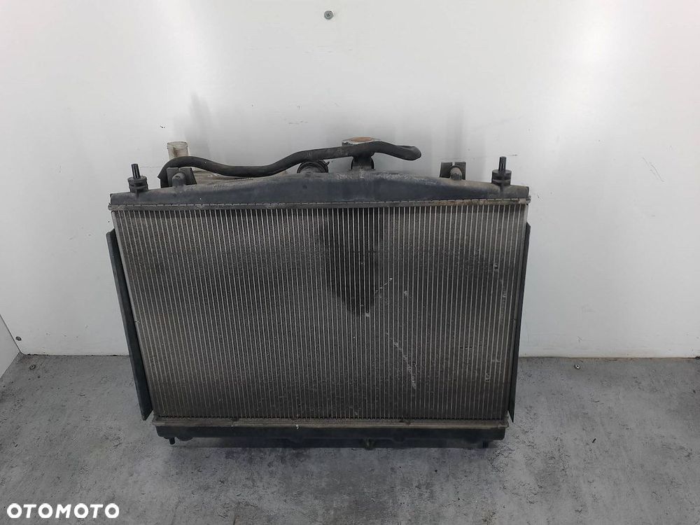 CHŁODNICA WODY Z WENTYLATOREM NISSAN CUBE III 1.6 16V - 3