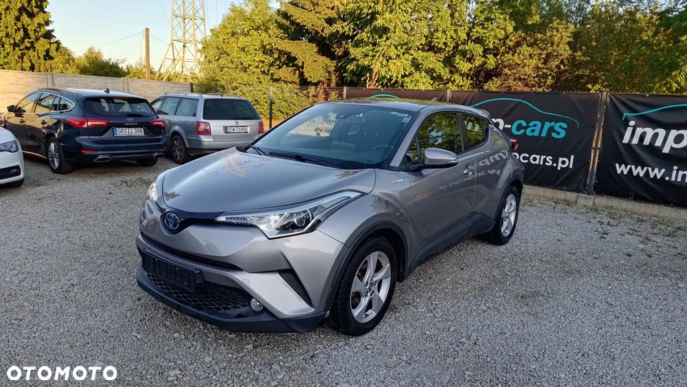 Toyota C-HR Lounge - 1