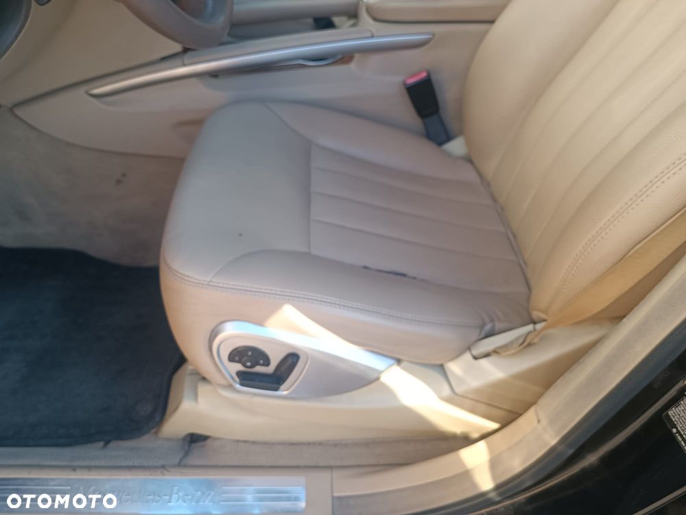 Mercedes-Benz ML 350 4-Matic - 9
