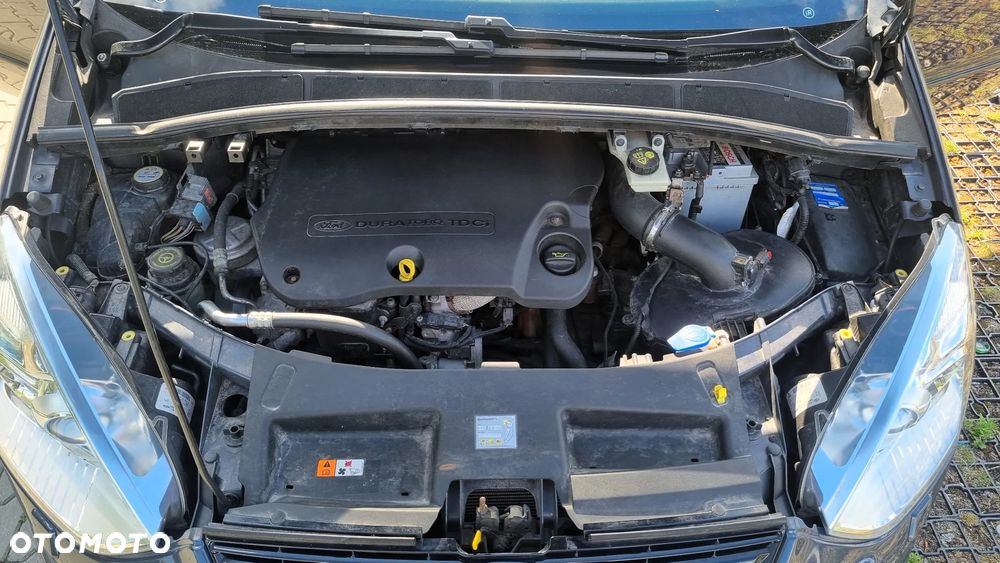 Ford S-Max 2.2 TDCi DPF Titanium X - 33