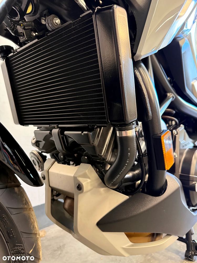 Honda NC - 27