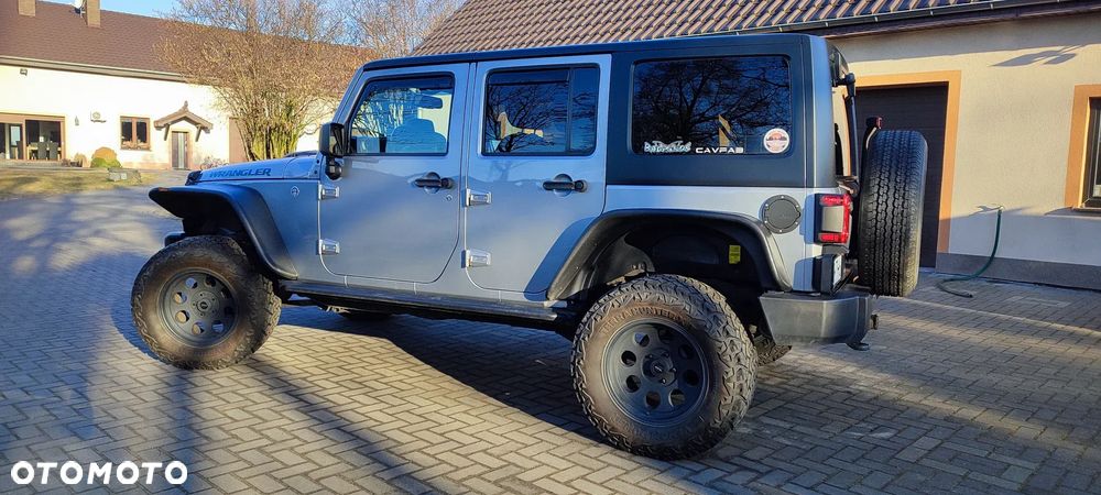 Jeep Wrangler 3.6 Unlim Black Edition II - 9