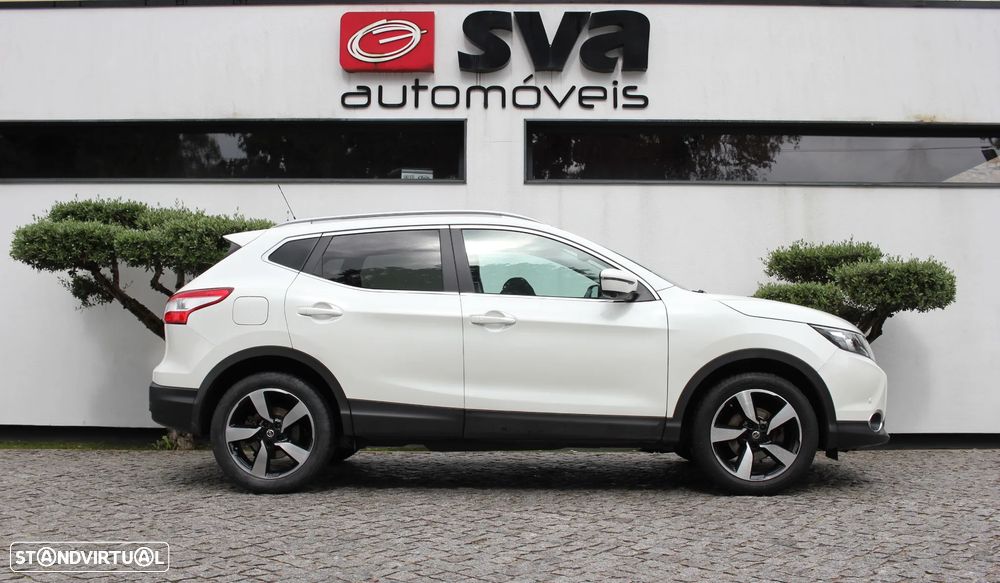 Nissan Qashqai 1.5 dCi N-Connecta - 2