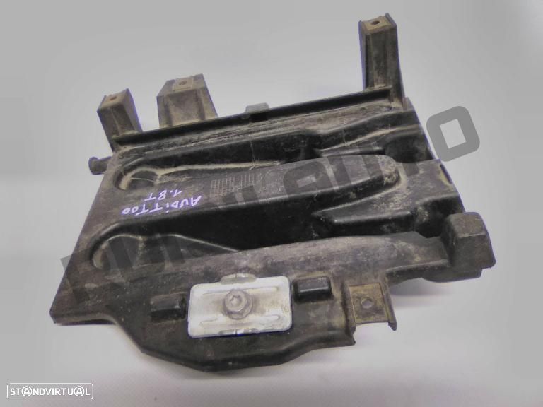 Caixa / Base De Bateria 8n880_4373 Audi Tt Cabriolet (8n) [1998 - 2