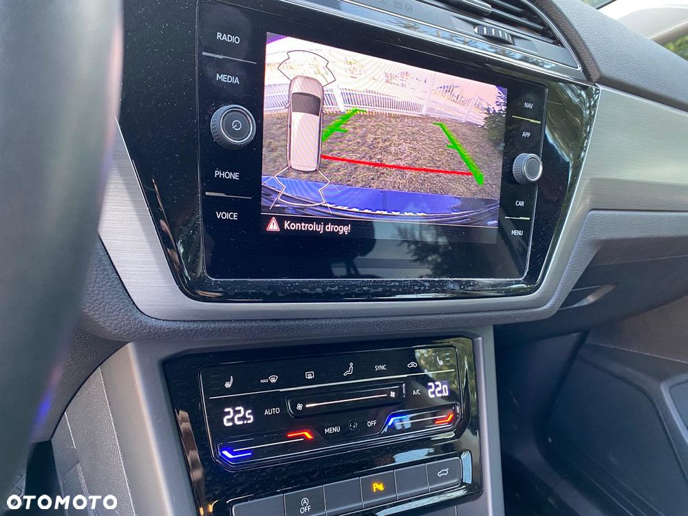 Volkswagen Touran 2.0 TDI SCR DSG Move - 8