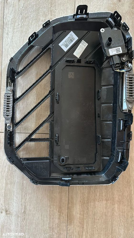 Vand Grile active pentru bara fata BMW X3 model G45, Iconic Glow Kidney Grille (luminata led), an de fabricatie 2025-2026. Stare perfecta. - 3