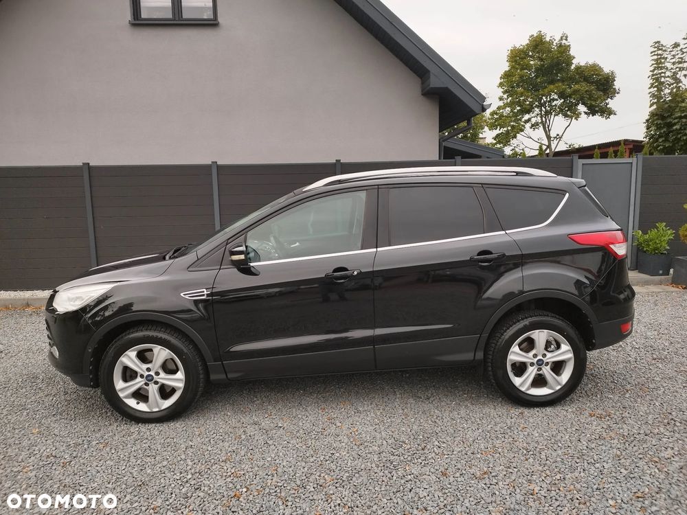 Ford Kuga 2.0 TDCi 4WD Titanium - 4