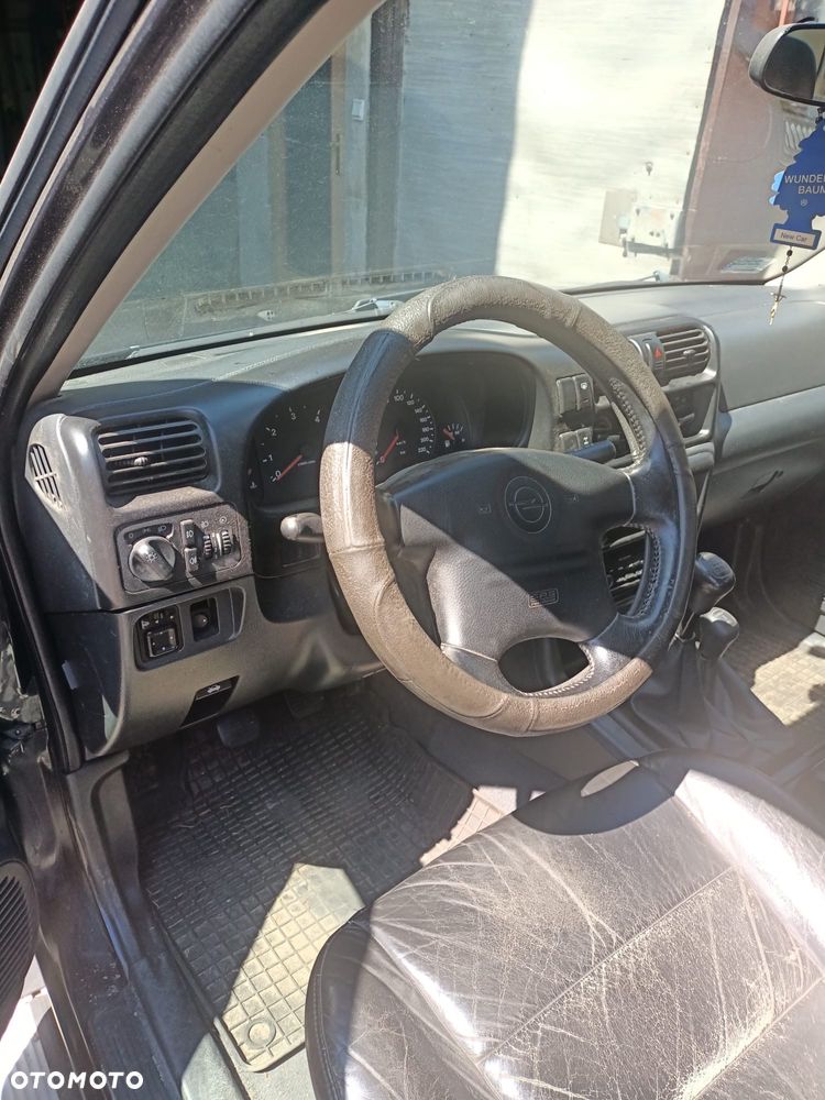 Opel Frontera - 5