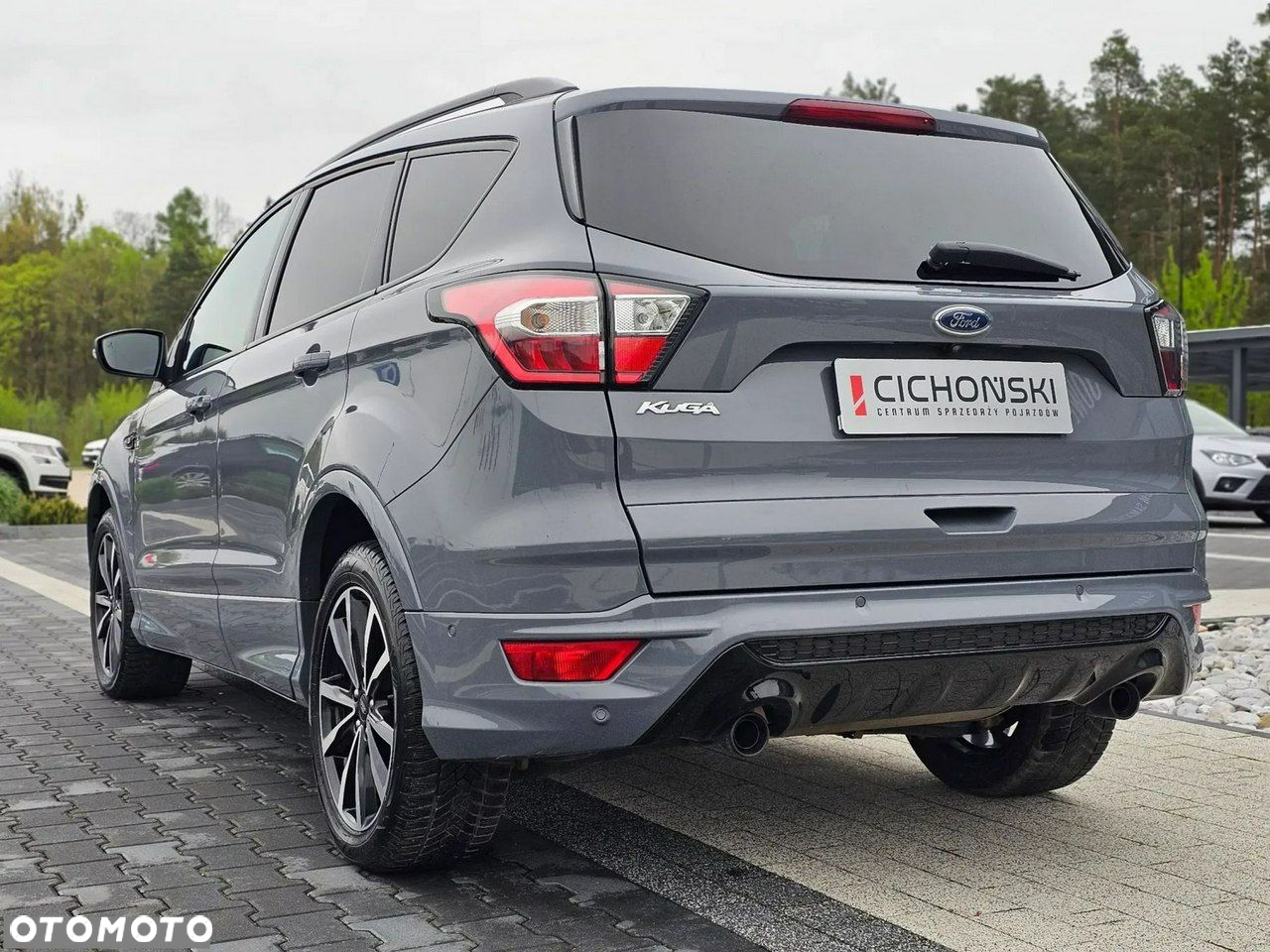 Ford Kuga 2.0 TDCi FWD ST-Line - 14