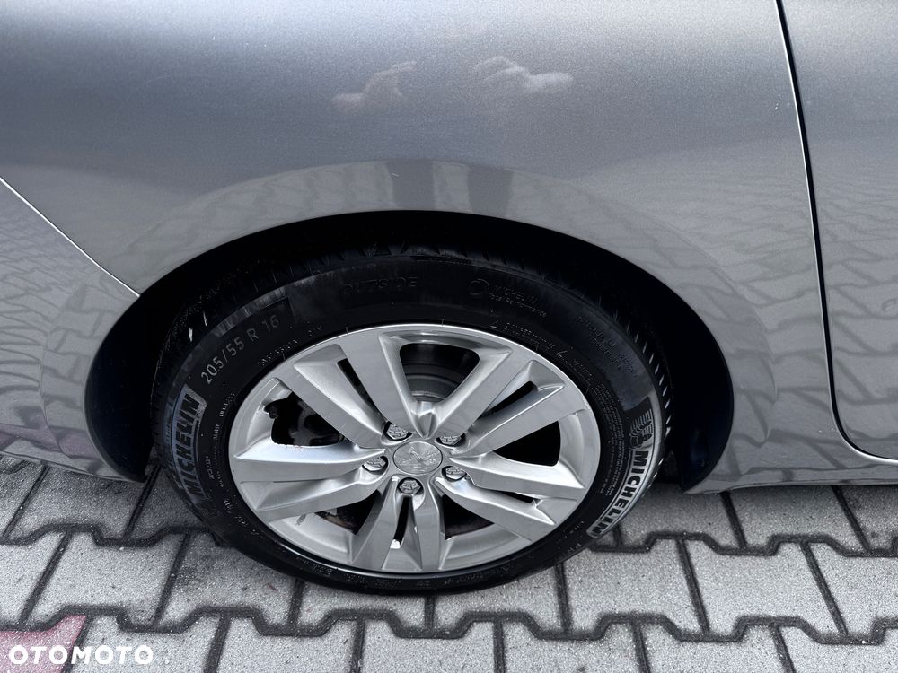 Peugeot 308 PureTech 130 GPF Stop & Start Style - 33