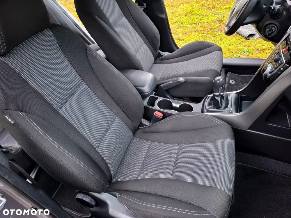 Hyundai i30 1.4 Classic - 24