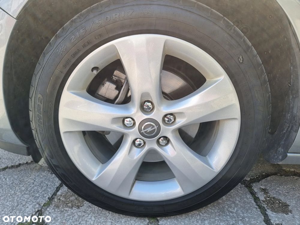 Opel Astra - 33