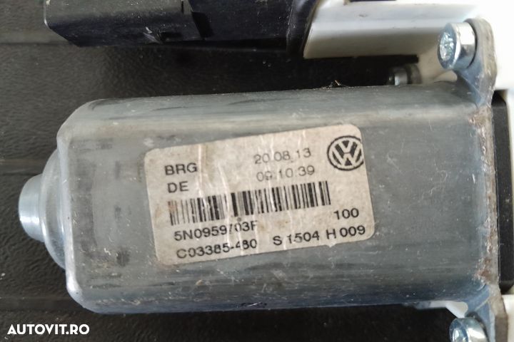 Motoras macara geam spate stanga 5N0959703F / C12696-101 5N0959703F / - 4