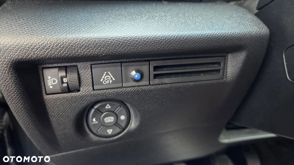 Citroën C4 1.5 BlueHDi Shine S&S - 22