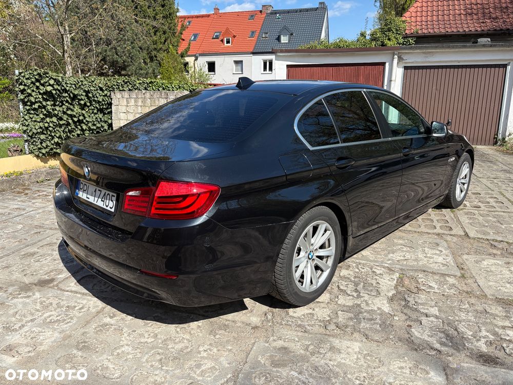 BMW Seria 5 520d xDrive Luxury Line - 8