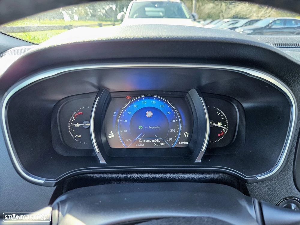 Renault Mégane 1.5 dCi Intens - 24