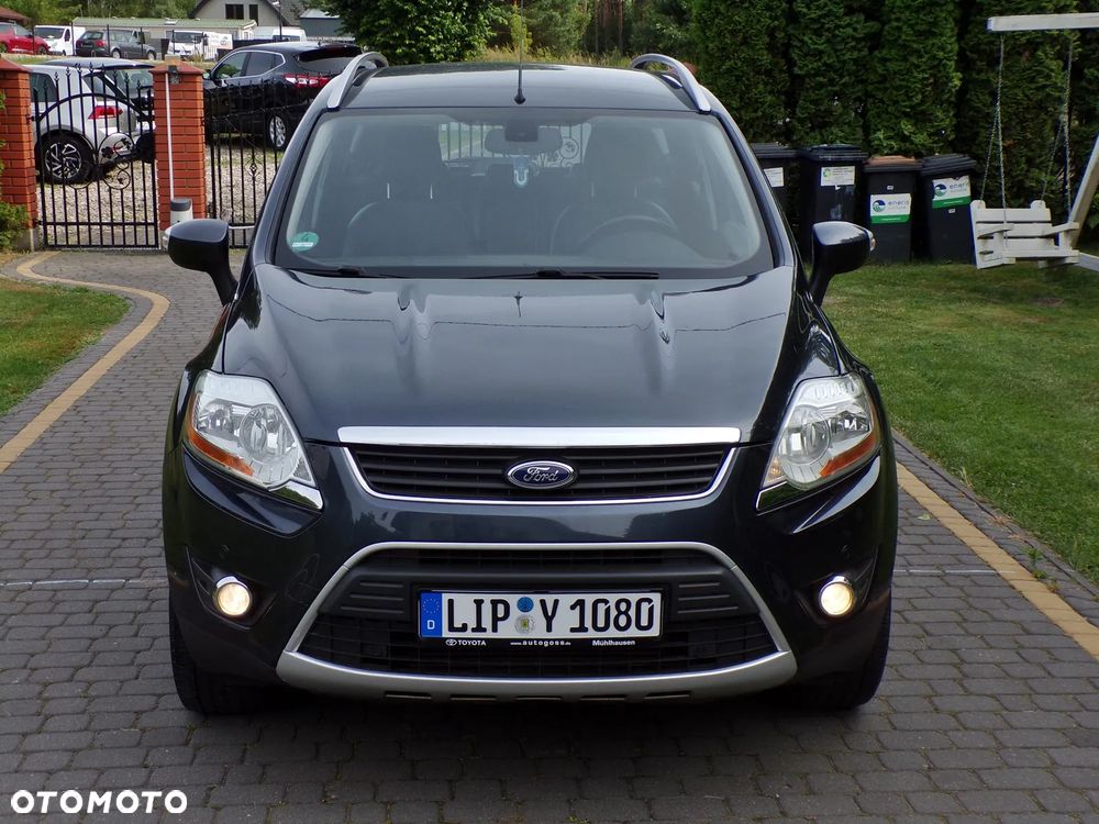 Ford Kuga 2.0 TDCi 2x4 Titanium - 5