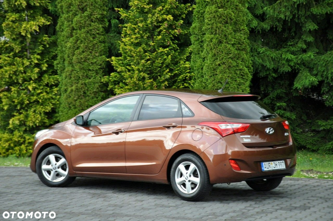 Hyundai i30 - 13