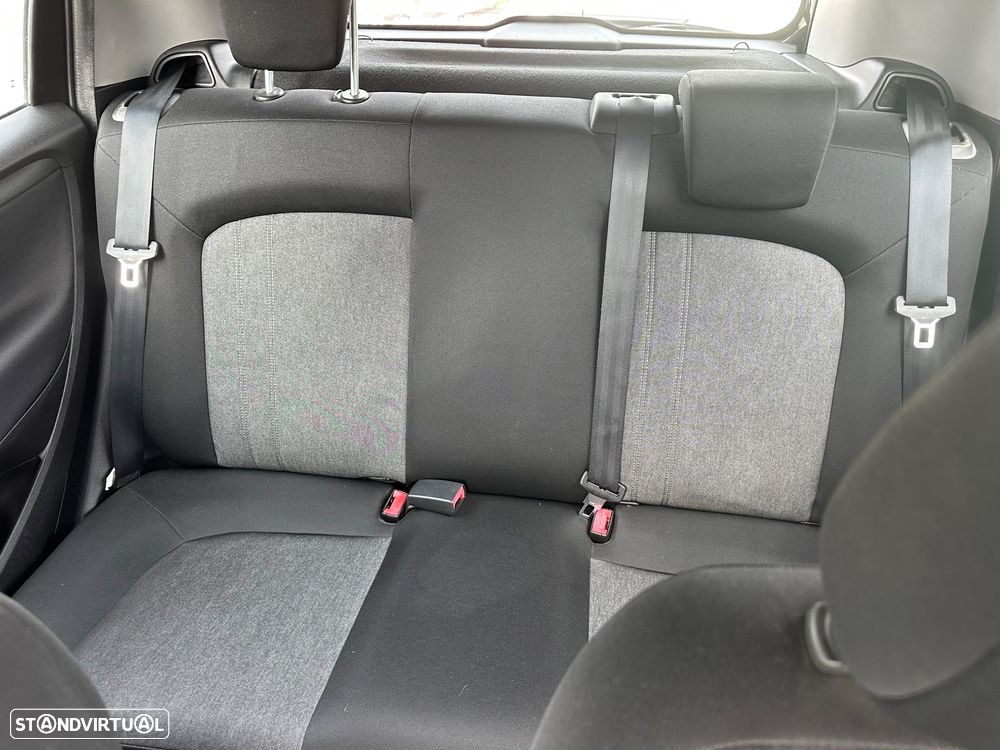 Fiat Punto 1.2 Lounge Start&Stop - 23