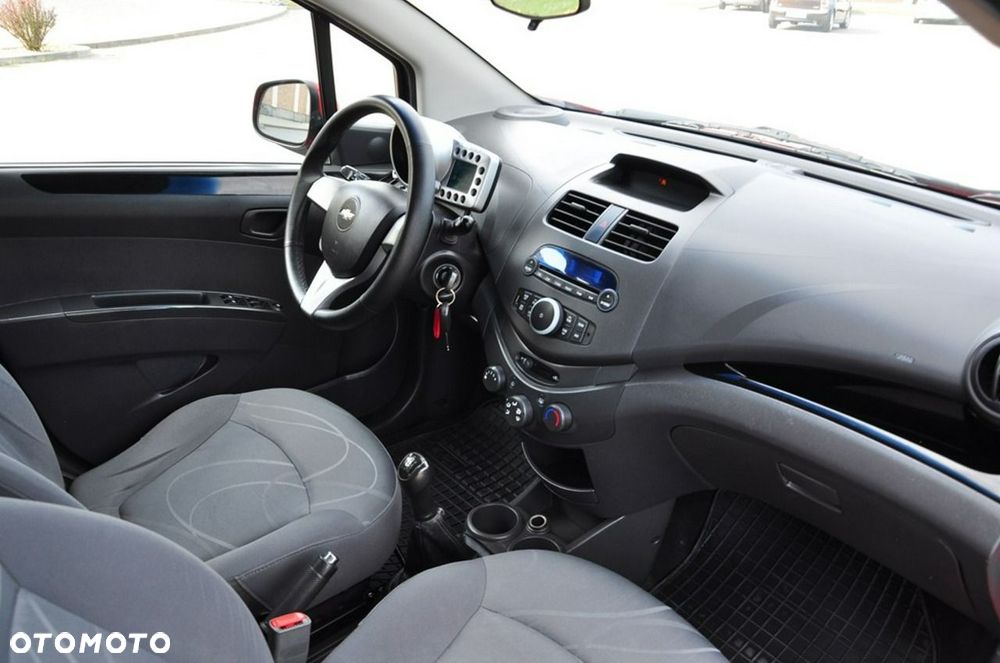 Chevrolet Spark - 27
