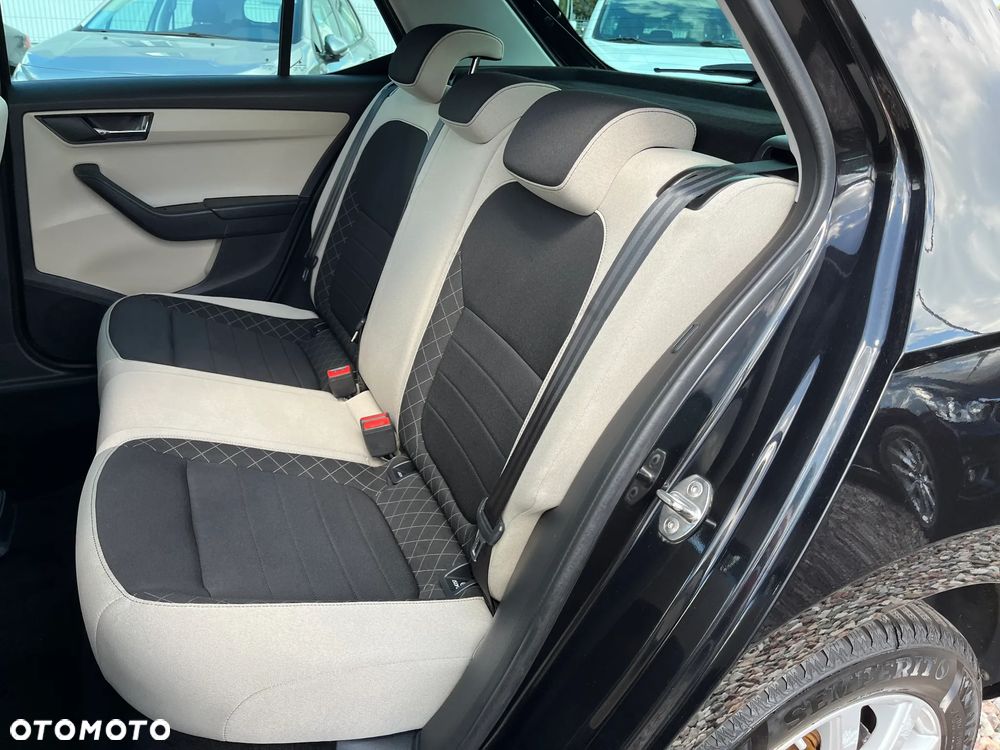 Skoda Fabia 1.2 TSI Cool Edition - 29
